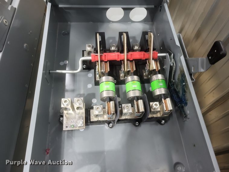 image for item EJ8049 Electrical equipment