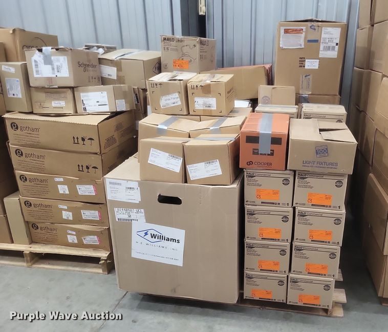 image for item EJ8050 Light fixtures 