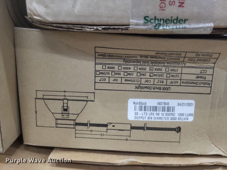 image for item EJ8050 Light fixtures 