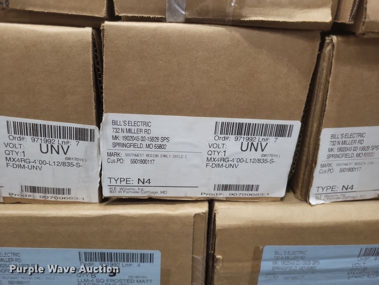 image for item EJ8050 Light fixtures 