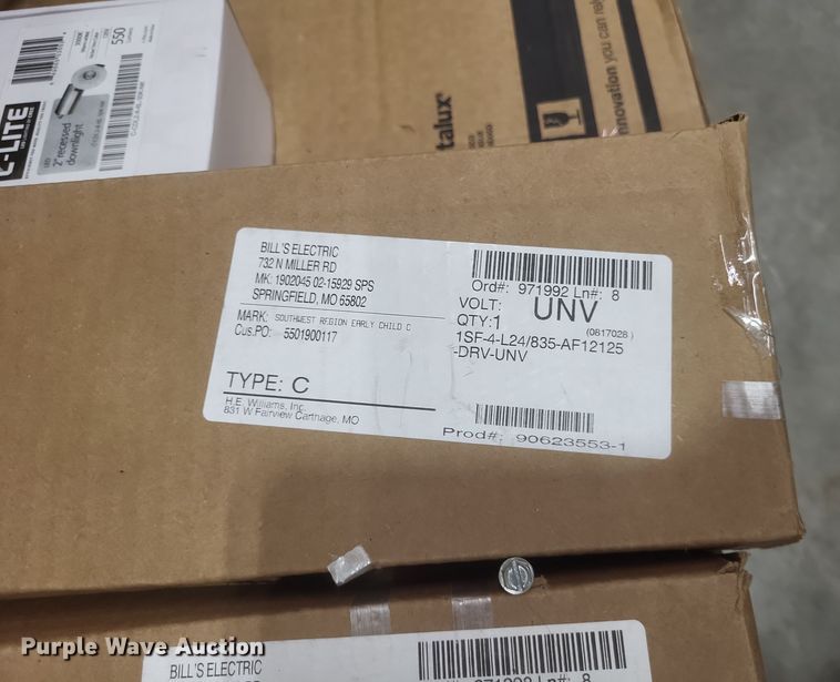 image for item EJ8050 Light fixtures 