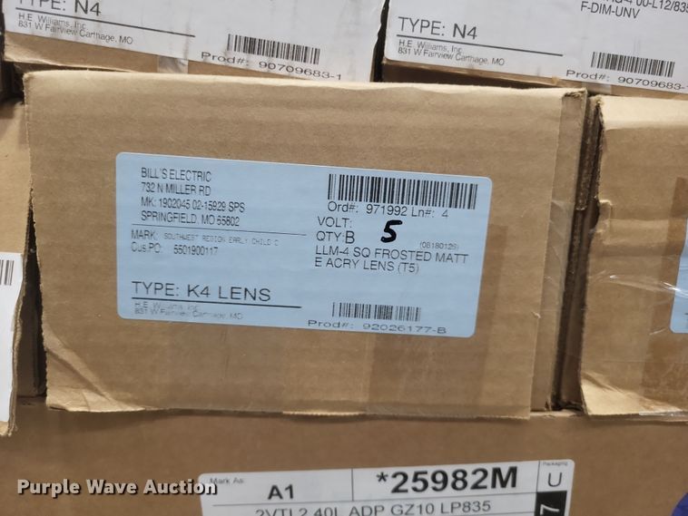 image for item EJ8050 Light fixtures 