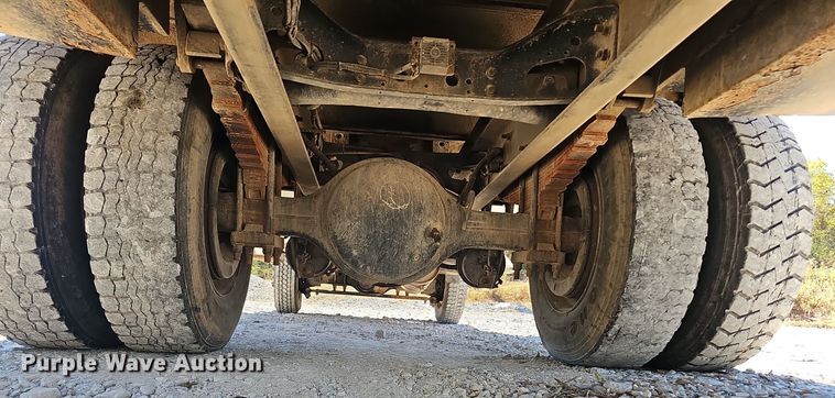 image for item EK0962 2006 Ford  F750 bucket truck