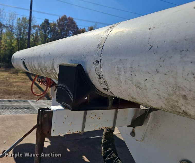 image for item EK0962 2006 Ford  F750 bucket truck