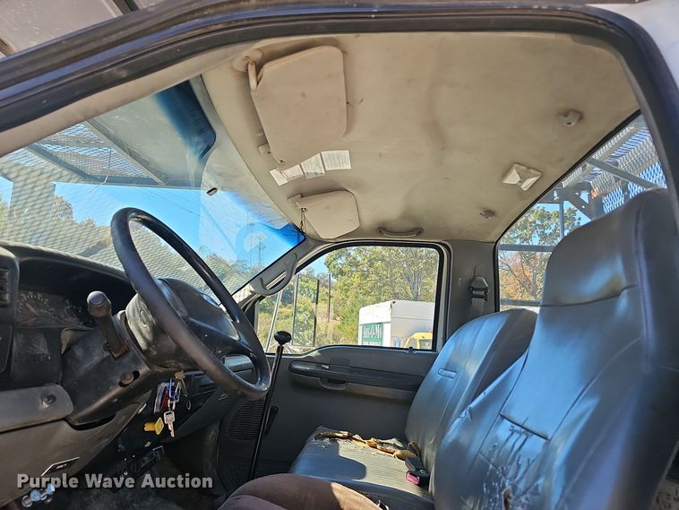 image for item EK0962 2006 Ford  F750 bucket truck