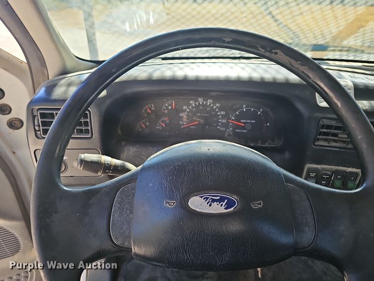 image for item EK0962 2006 Ford  F750 bucket truck