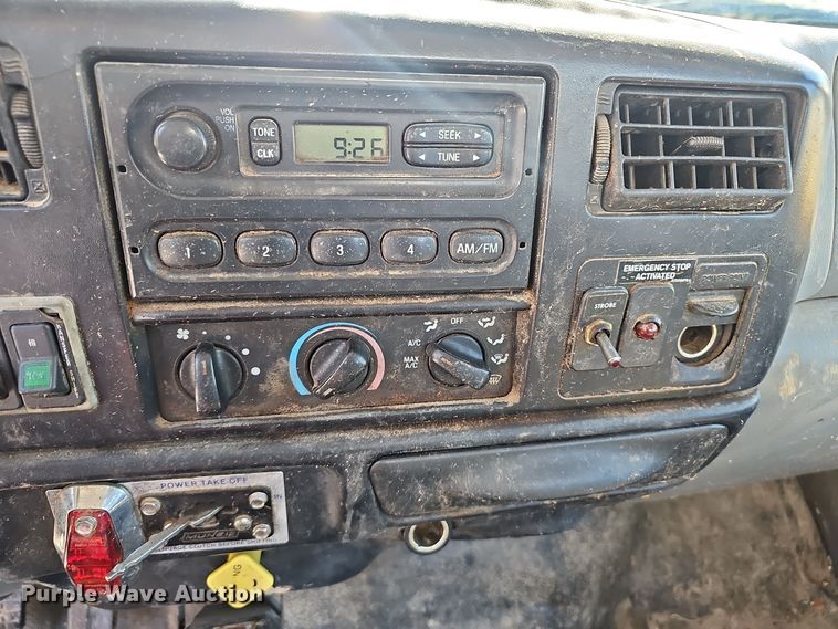 image for item EK0962 2006 Ford  F750 bucket truck