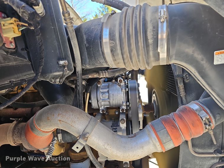 image for item EK0962 2006 Ford  F750 bucket truck