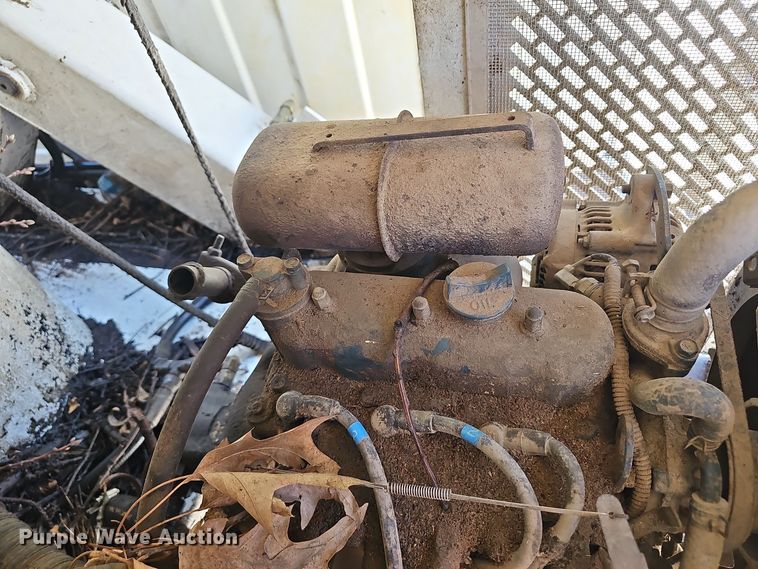 image for item EK0963 2005 GMC C7500 bucket truck