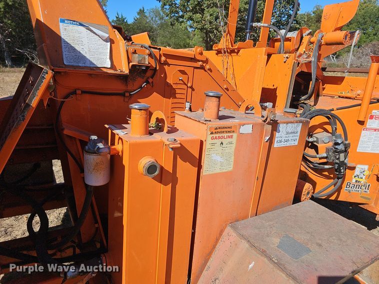 image for item EK0965 2016 Bandit 1590xp wood chipper