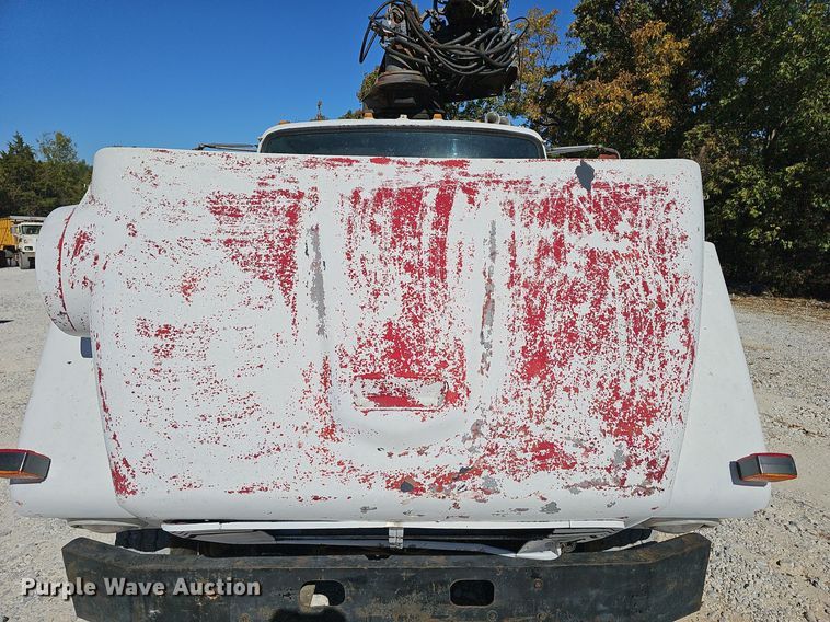 image for item EK0966 1984 Ford L9000 crane truck