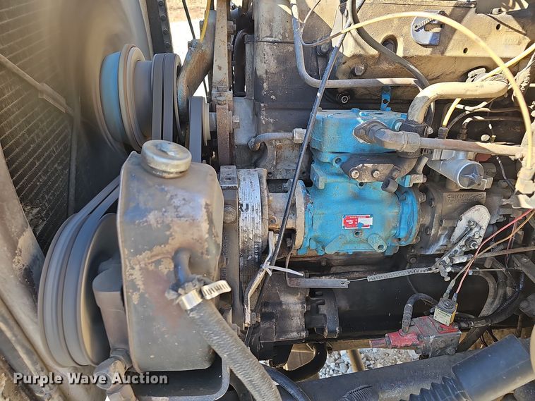 image for item EK0966 1984 Ford L9000 crane truck