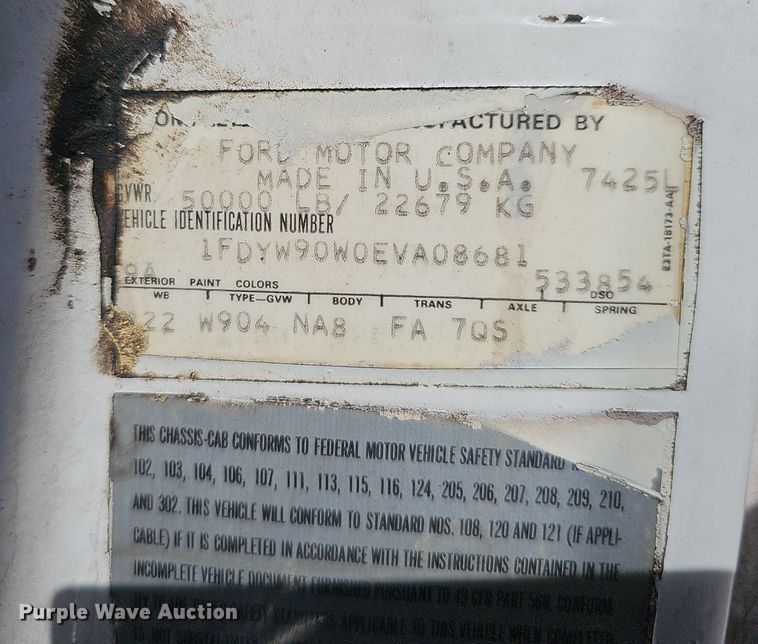 image for item EK0966 1984 Ford L9000 crane truck