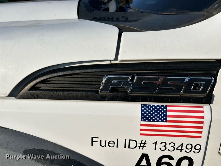 image for item EK3351 2011 Ford F550 Super Duty XL bucket truck