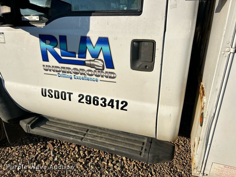 image for item EK3351 2011 Ford F550 Super Duty XL bucket truck