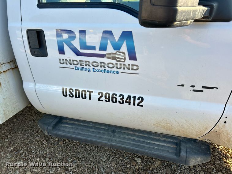 image for item EK3351 2011 Ford F550 Super Duty XL bucket truck