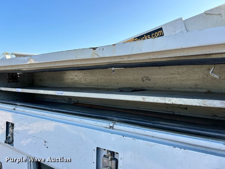 image for item EK3351 2011 Ford F550 Super Duty XL bucket truck