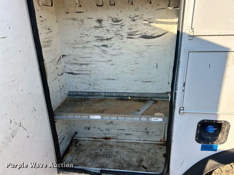 image for item EK3351 2011 Ford F550 Super Duty XL bucket truck