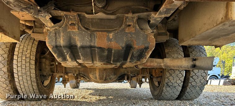 image for item EK3351 2011 Ford F550 Super Duty XL bucket truck