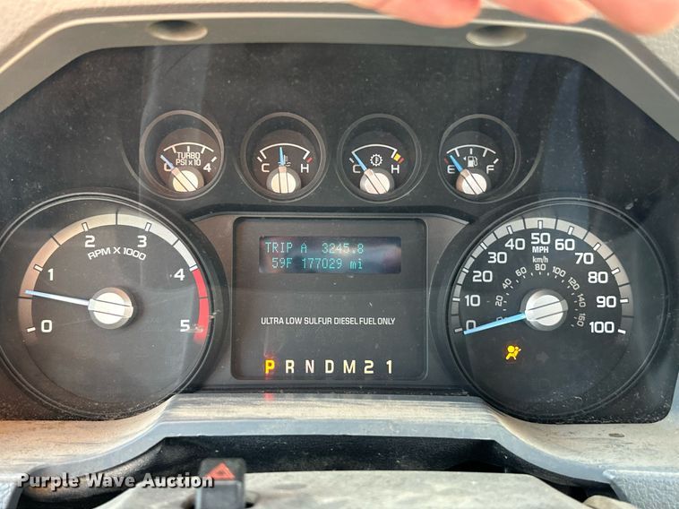 image for item EK3351 2011 Ford F550 Super Duty XL bucket truck