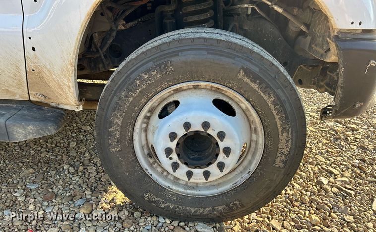 image for item EK3351 2011 Ford F550 Super Duty XL bucket truck