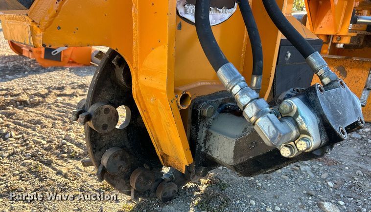 image for item EK3472 Skid steer stump grinder 