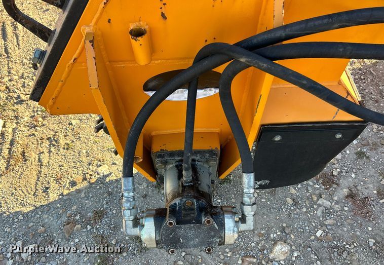 image for item EK3472 Skid steer stump grinder 