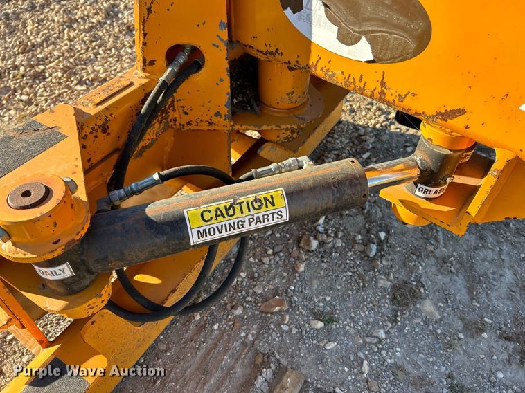 image for item EK3472 Skid steer stump grinder 