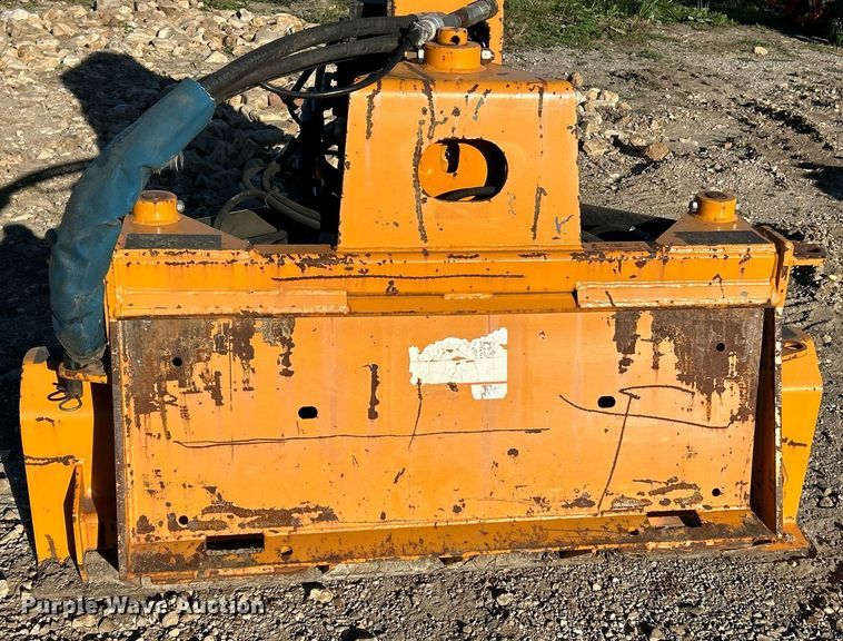 image for item EK3472 Skid steer stump grinder 
