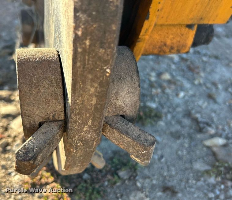 image for item EK3472 Skid steer stump grinder 