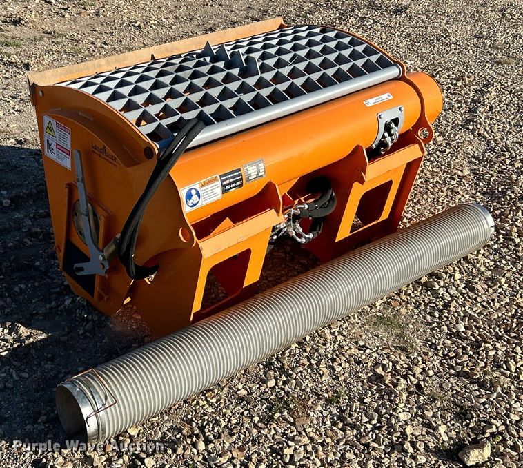 image for item EK3473 2024 LandHonor DCM-11-250G skid steer concrete mixer