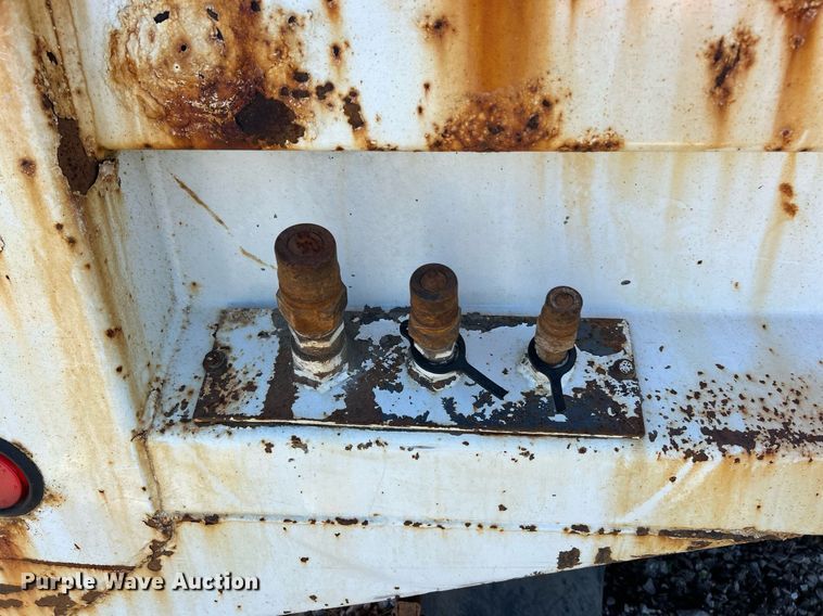 image for item EK3482 American Equipment Co dump bed