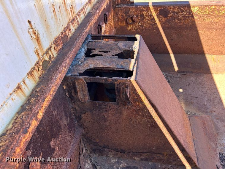 image for item EK3482 American Equipment Co dump bed