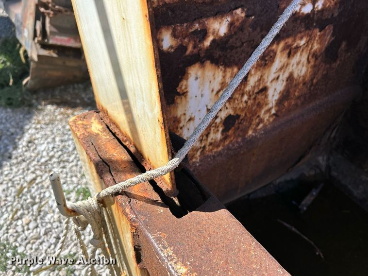 image for item EK3482 American Equipment Co dump bed