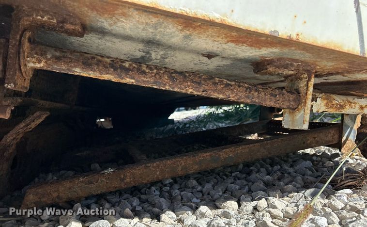 image for item EK3482 American Equipment Co dump bed