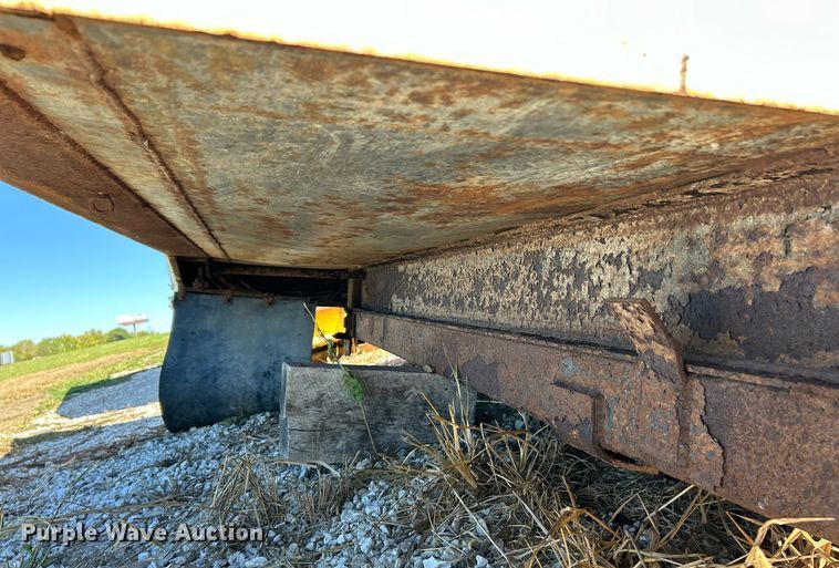 image for item EK3482 American Equipment Co dump bed