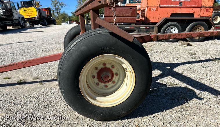 image for item EK3485 Unverferth  RGE-1202 running gear