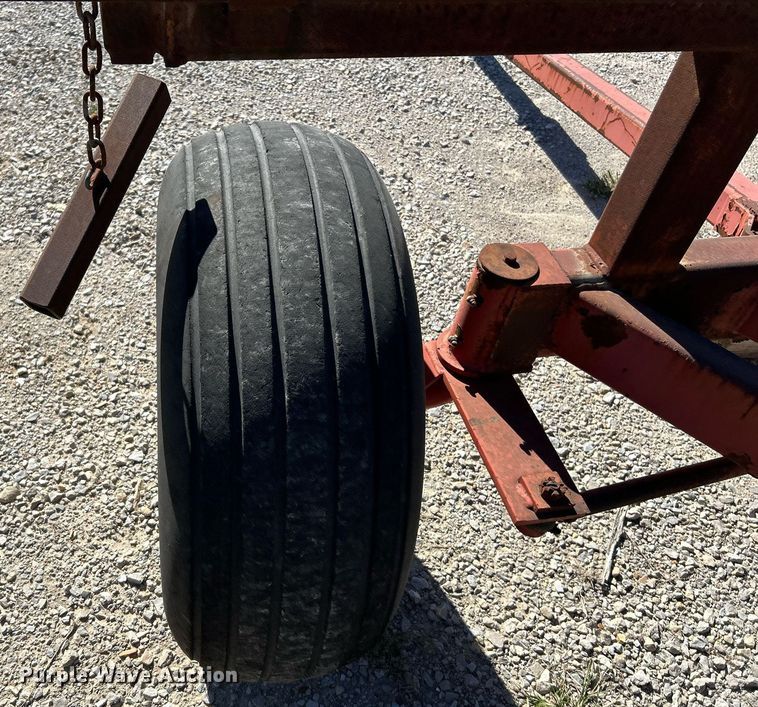 image for item EK3485 Unverferth  RGE-1202 running gear