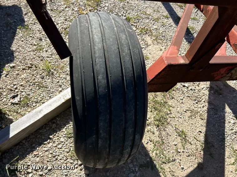 image for item EK3485 Unverferth  RGE-1202 running gear