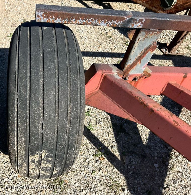 image for item EK3487 Unverferth RGE-1202 running gear