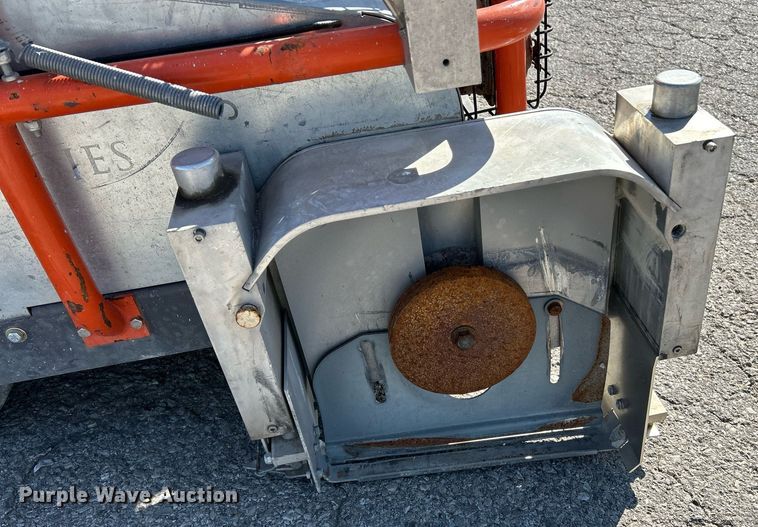 image for item EK3492 Husqvarna  Soff-Cut 4000 concrete saw