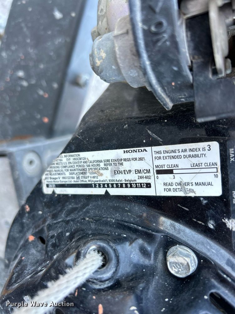 image for item EK3493 2021 Husqvarna  BG245 concrete trowel 