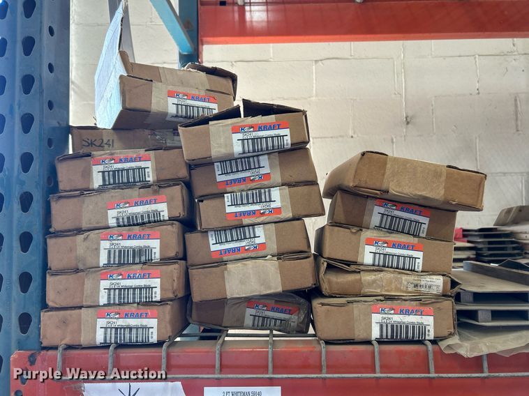 image for item EK3493 2021 Husqvarna  BG245 concrete trowel 