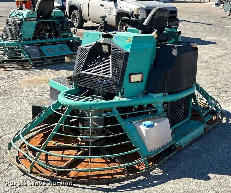 image for item EK3499 2017 Whiteman STX6H power trowel