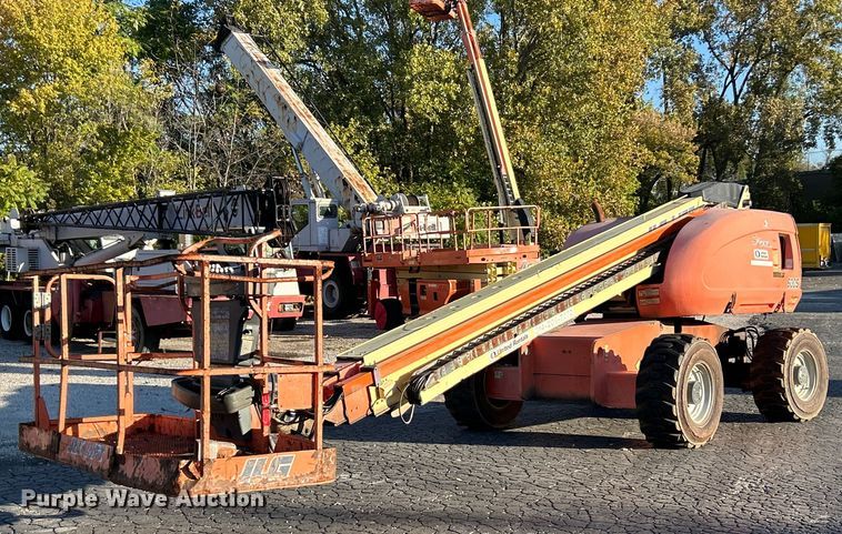 image for item EK3513 2006 JLG 600S boom lift