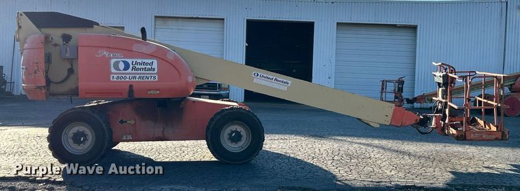 image for item EK3513 2006 JLG 600S boom lift