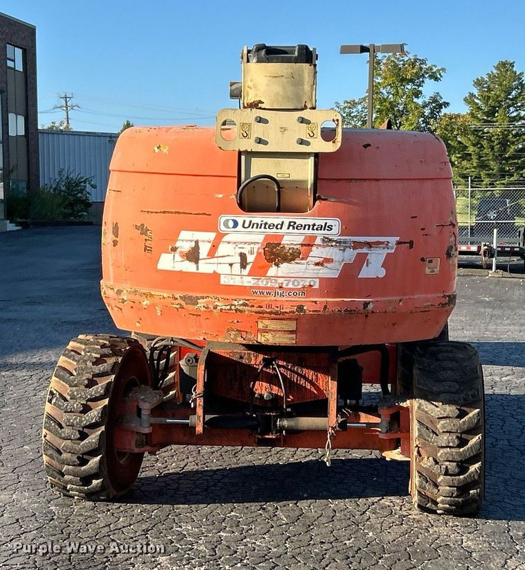 image for item EK3513 2006 JLG 600S boom lift