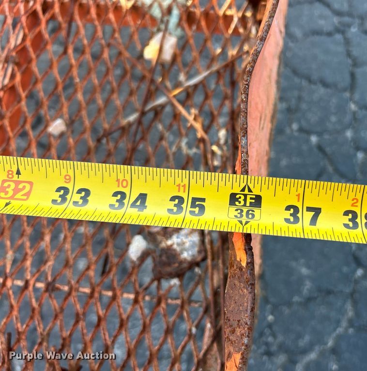 image for item EK3513 2006 JLG 600S boom lift