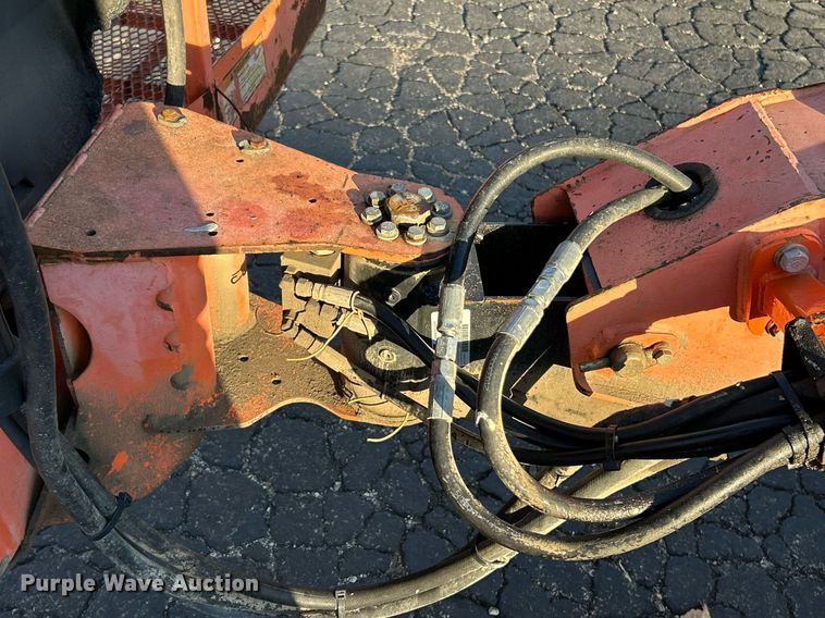 image for item EK3513 2006 JLG 600S boom lift