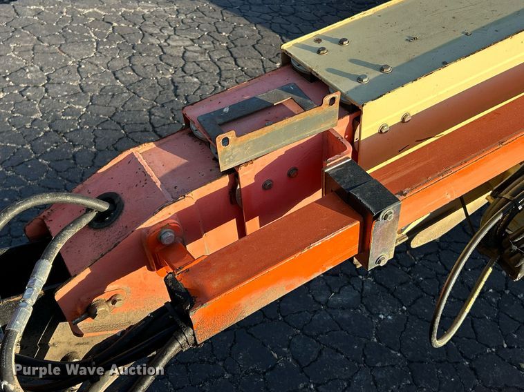 image for item EK3513 2006 JLG 600S boom lift